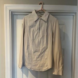 CAbi gray zip ‘dress’ shirt